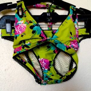 Rare Betsey Johnson 3 pc swimsuit unworn S